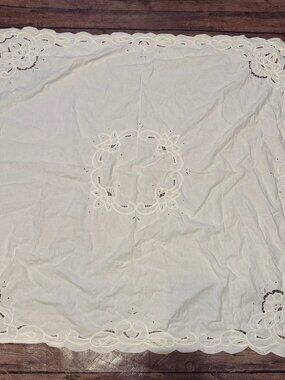 Live Comfortably Embroidered White Square Table Cloth 40" x 40"